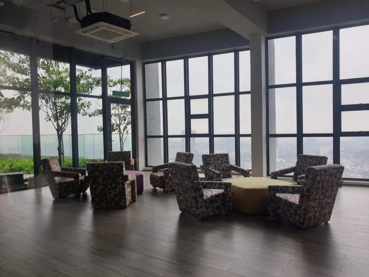 קואלה לומפור Ekocheras Duplex Suite By Ohana Home מראה חיצוני תמונה