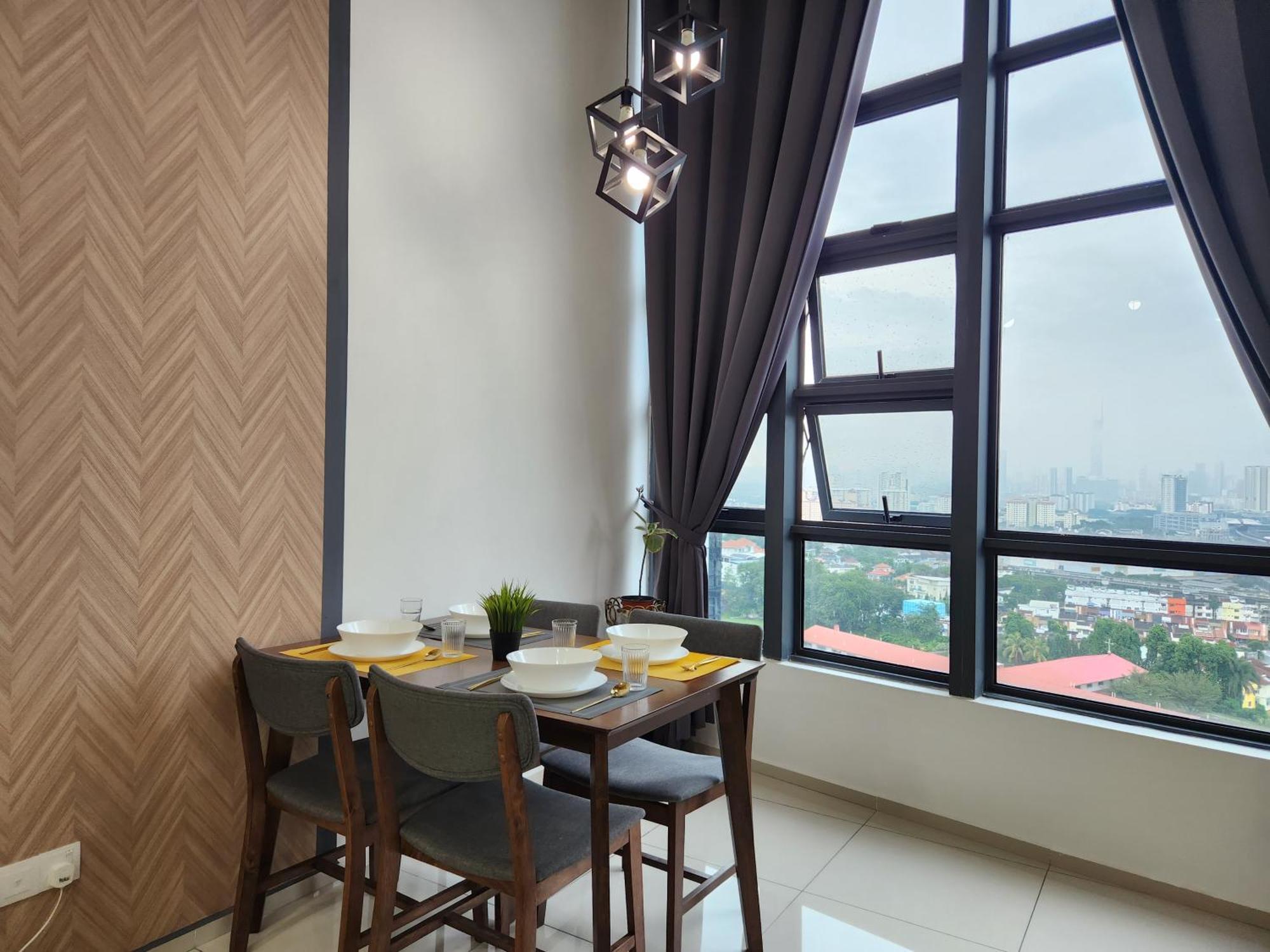קואלה לומפור Ekocheras Duplex Suite By Ohana Home מראה חיצוני תמונה